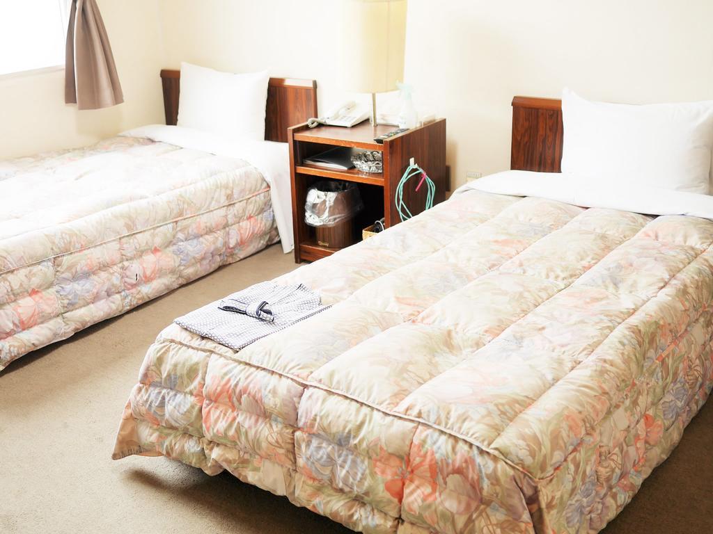 Hiroshima Peace Hotel Buitenkant foto